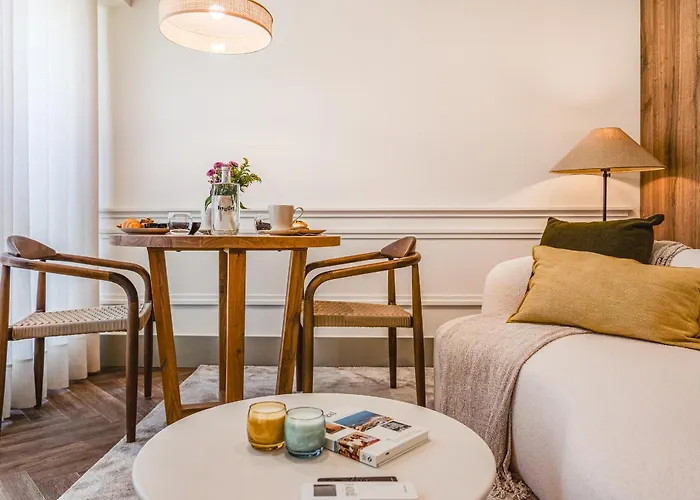 Hygge House Downtown Apartment
